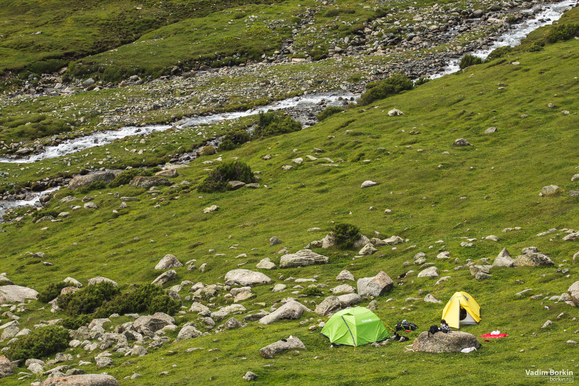 фото палатки в горах